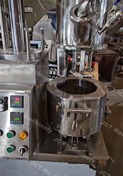 lab dual shaft mixer