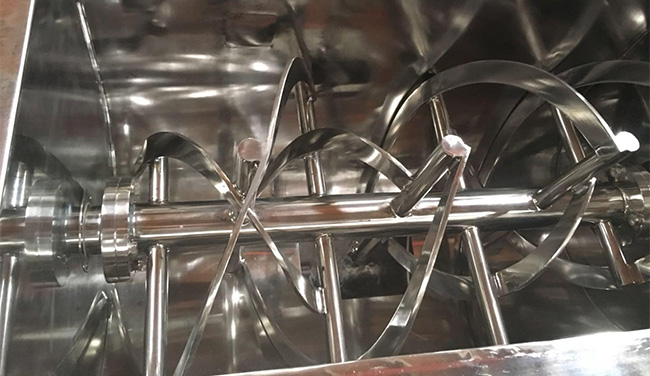 ribbon mixer agitator