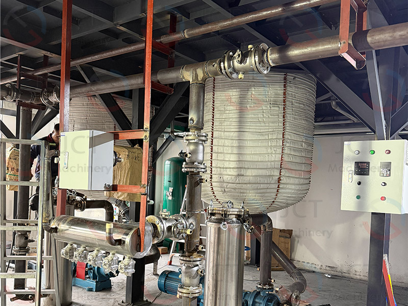 Why Is Heat Insulation Treatment Required For Hot Melt Glue Reactor? | JCT Machinery