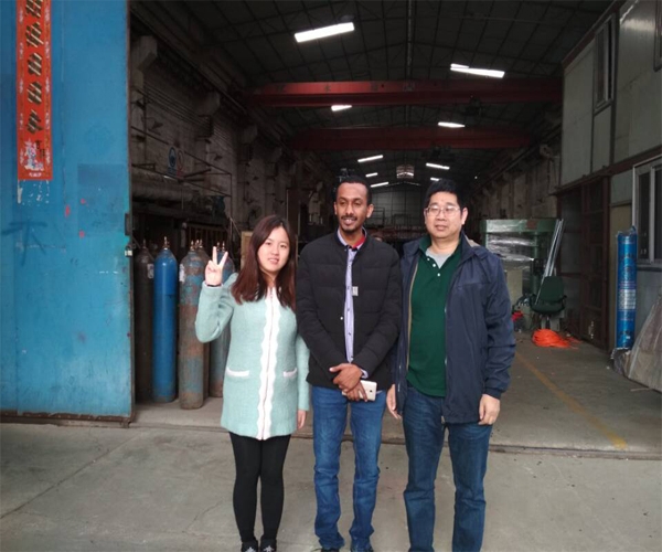 The Ethiopia client order the jacket reactor for hot melt glue sticks