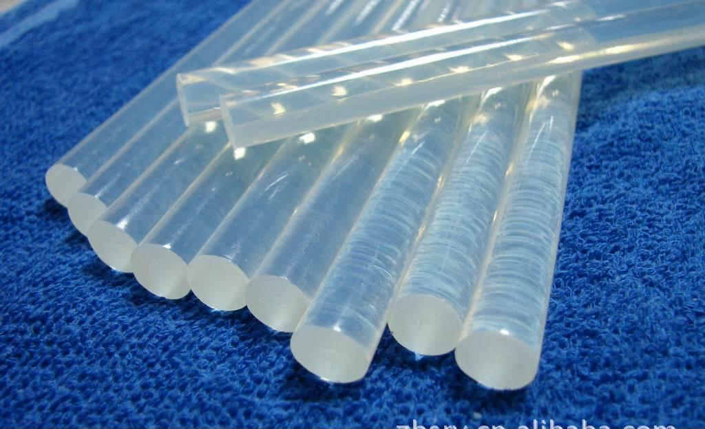 What kind of hot melt adhesive can be used on electronic components?